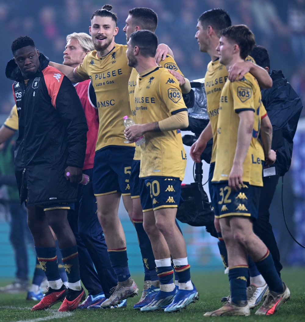 雷火电竞-热那亚球员团结互助，迎接挑战信心十足的简单介绍