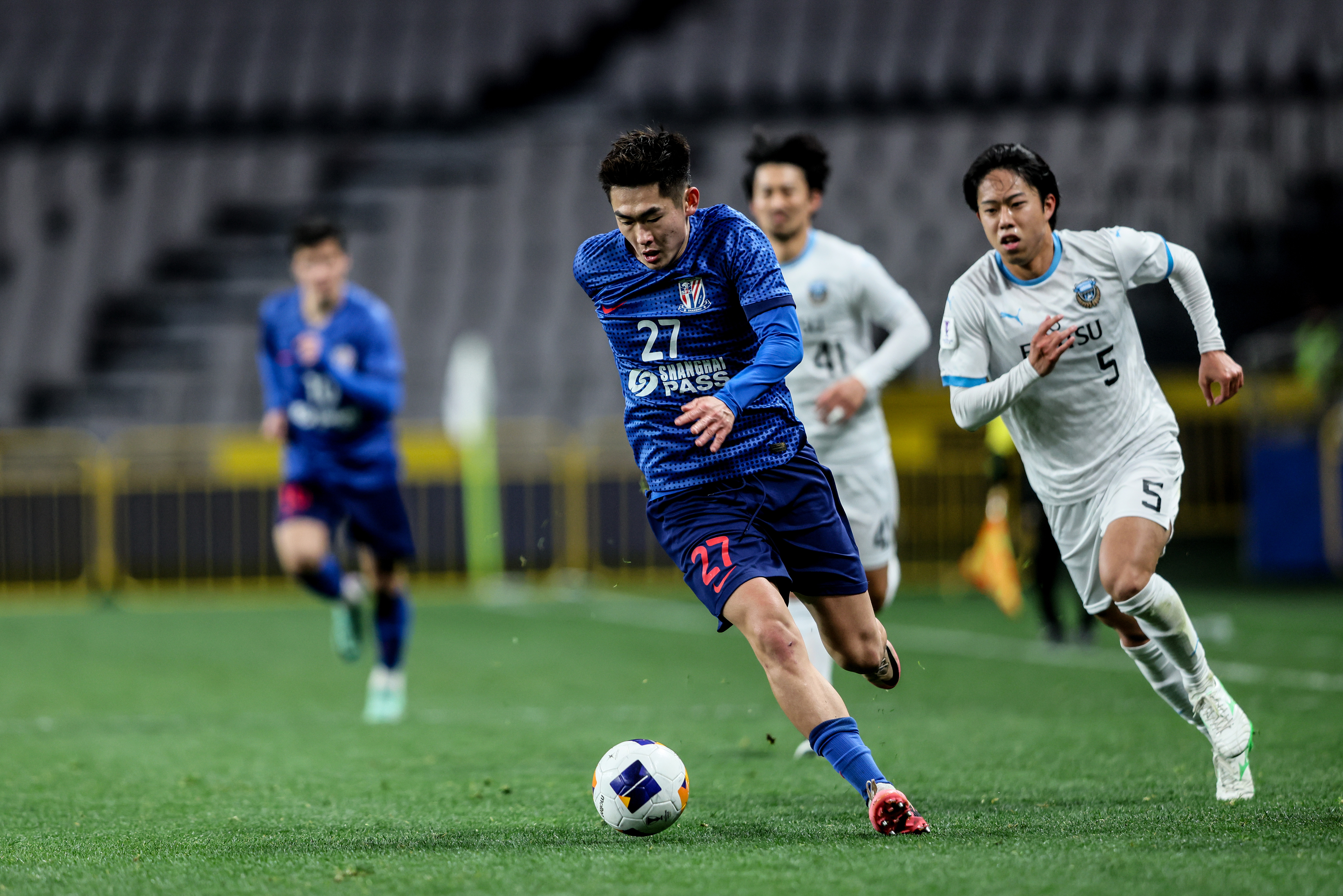 雷火电竞主播-上海申花队员受伤，影响战术调整