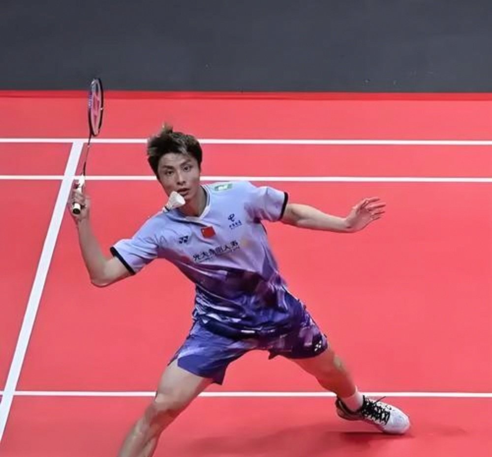 印度队鏖战中国队，石宇奇带队取胜