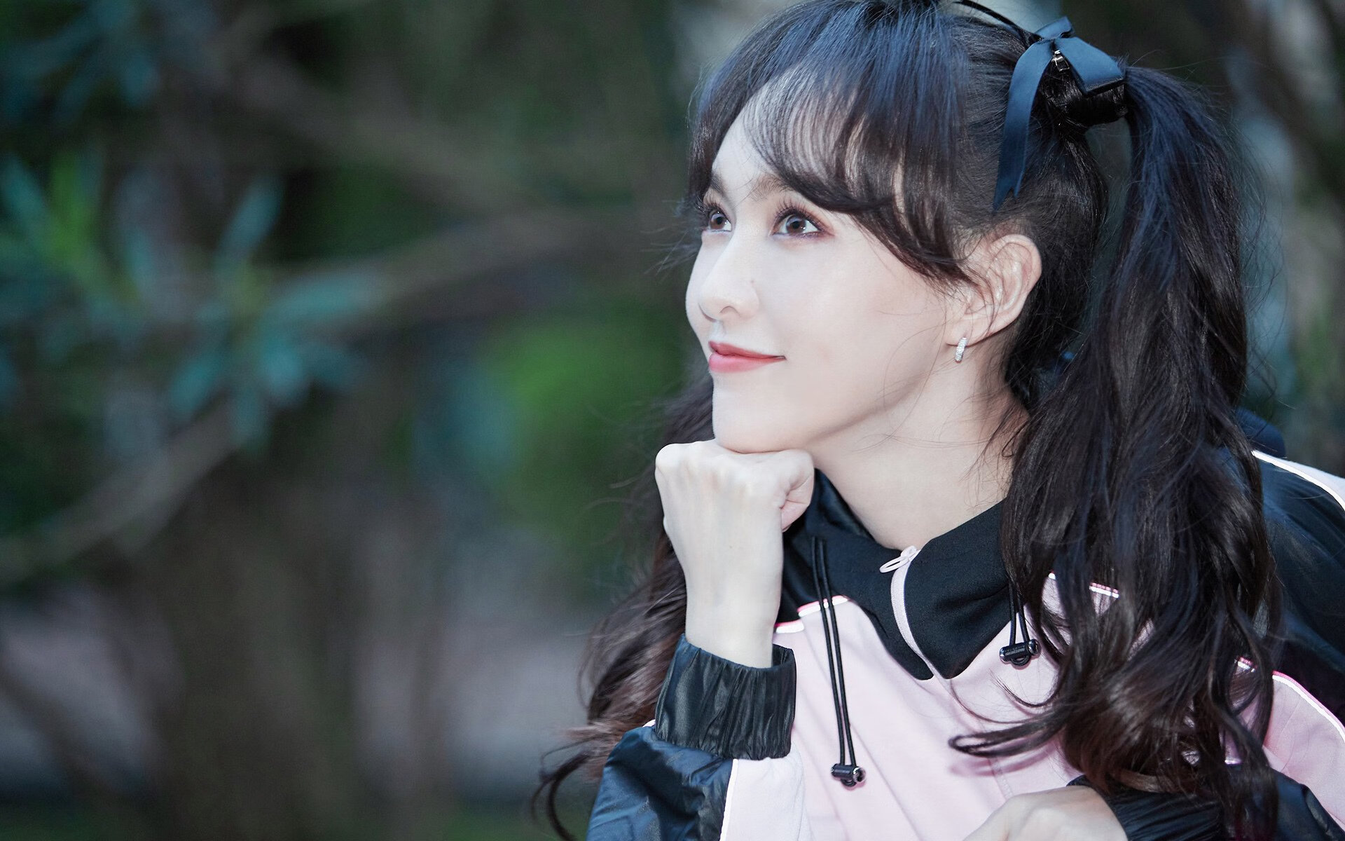 冷门夜的火焰，苏亚雷斯戴帽，委内瑞拉巅峰对决击沉西班牙