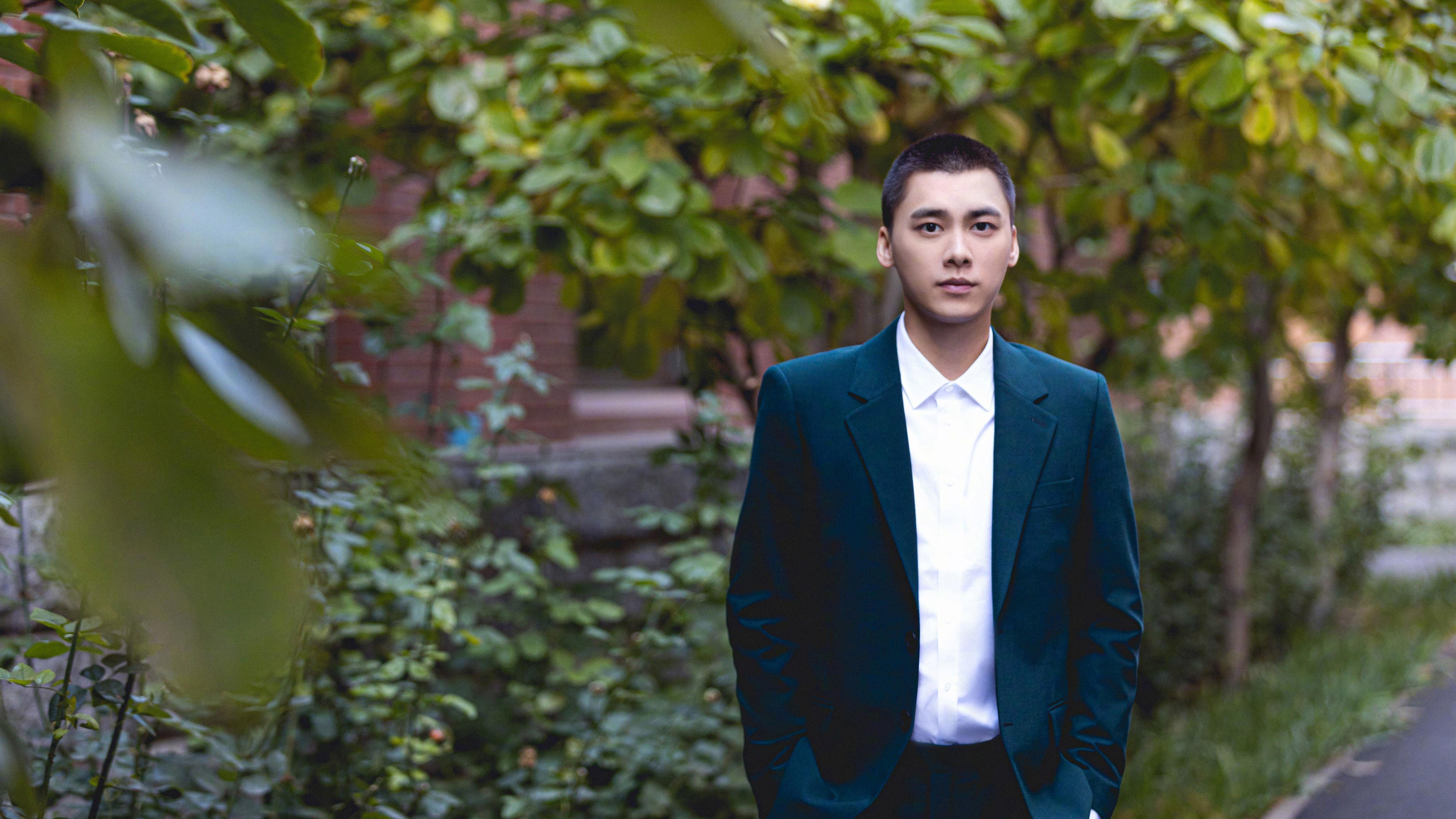 布克62分撕裂苍穹！开拓者跨联赛掀翻十冠王，国际篮球次元壁破裂？