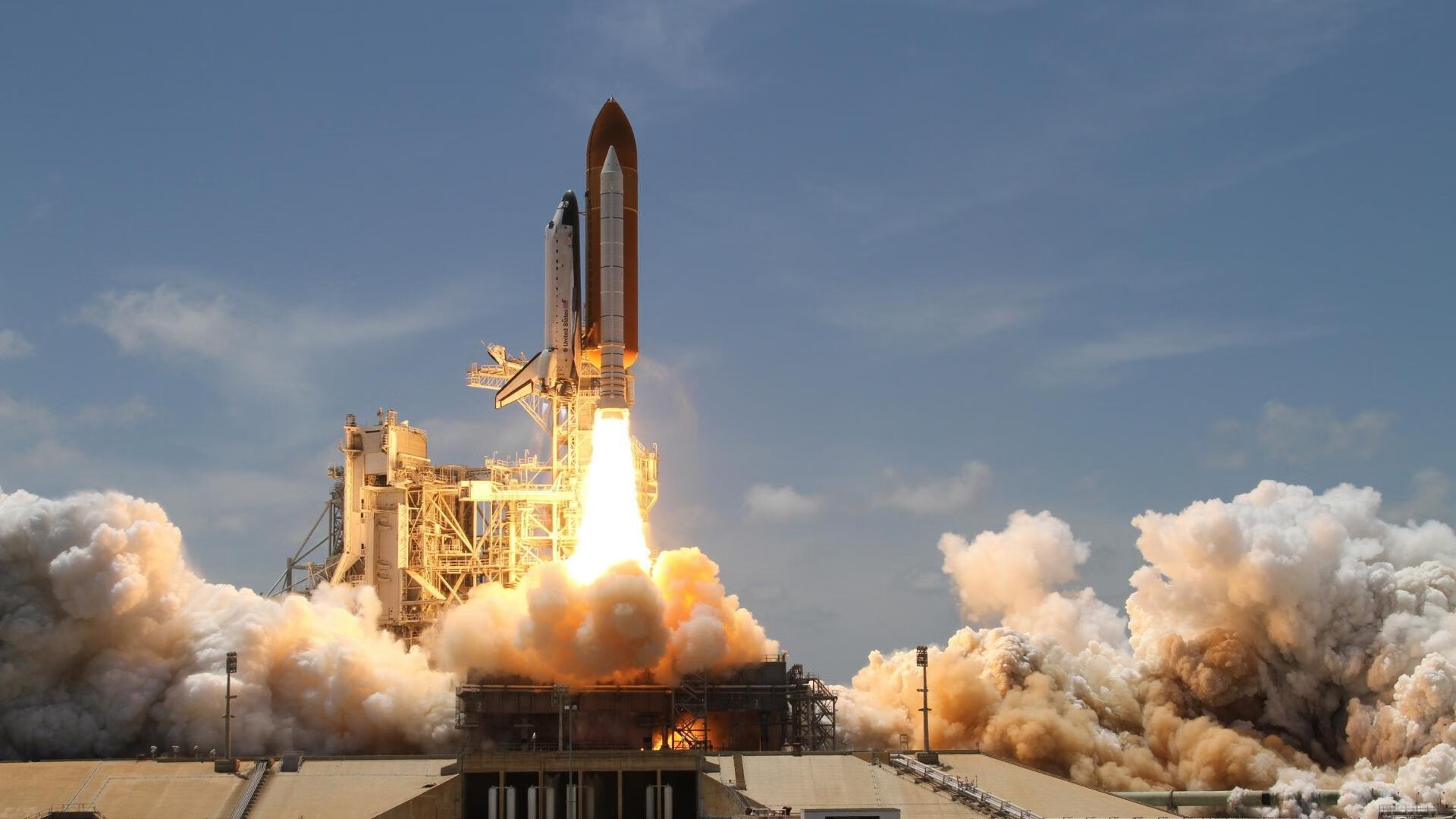 跨洲对决引爆篮球世界，广厦力克尼克斯，莫兰特重现乔丹经典