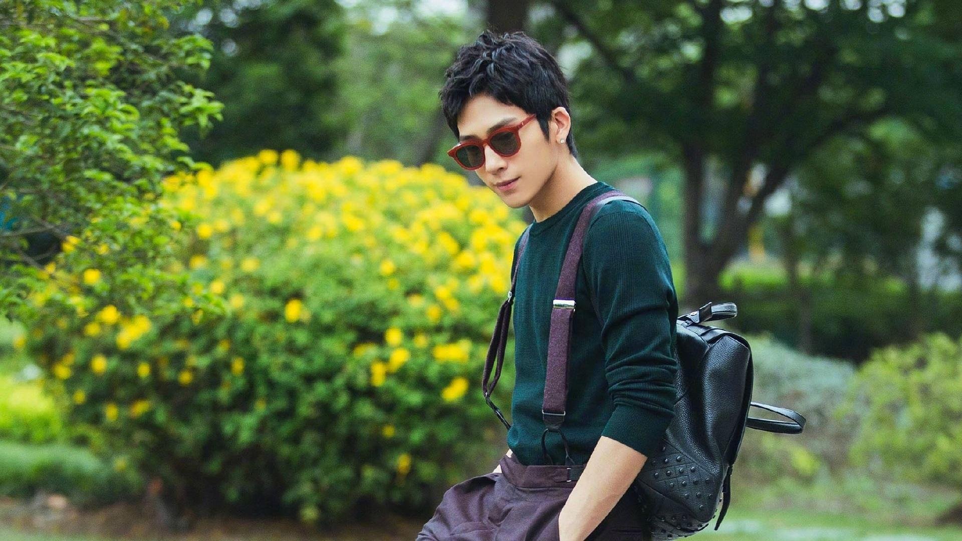 从冰川到熔岩，阿坎吉单场进化论，一手捏合拜仁与希腊的战术狂想